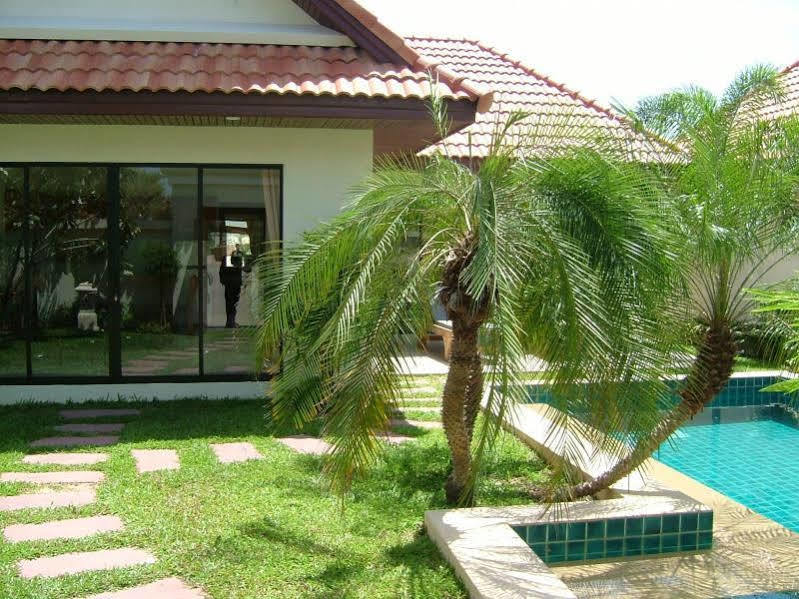 View Talay Villas Chonburi Bagian luar foto