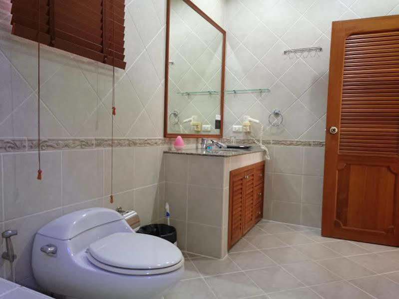 View Talay Villas Chonburi Bagian luar foto